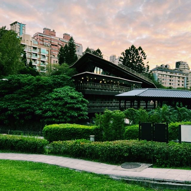 🏞️【北投硫磺谷】壯觀的地熱奇景，泡湯放鬆的一日遊推薦