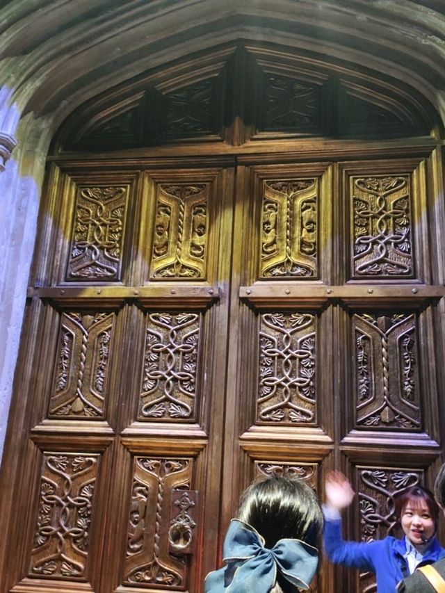 Be prepared when visiting Harry Potter making studio 