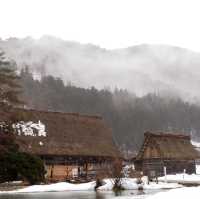 หมู่บ้านมรดกโลก ที่ซ่อนตัวในหุบเขาของจังหวัดกิฟุ🇯🇵