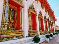 泰國曼谷老城區湄南河畔著名皇家古跡寺廟景點：Wat Bowon Mongkhon Rachaworawiharn，精美寺廟建築，適合打卡拍照📸冥想