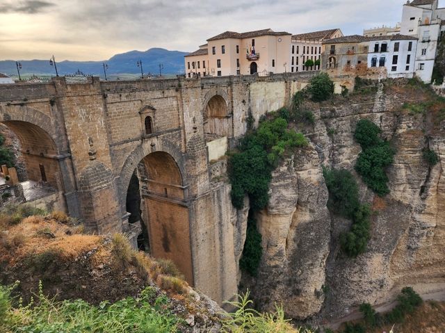 [🇪🇸ロンダ] ロンダの歴史とヌエボ橋の絶景を楽しむスポット