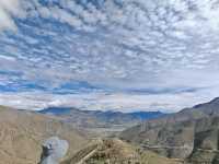 Exploring the Majestic Shigatse, Tibet: A Glimpse of Serenity and Beauty