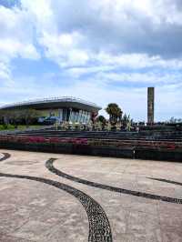 Yalong Bay Central Square Totem Pole