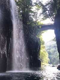 高千穂峡で自然の絶景に癒されよう！🏞️