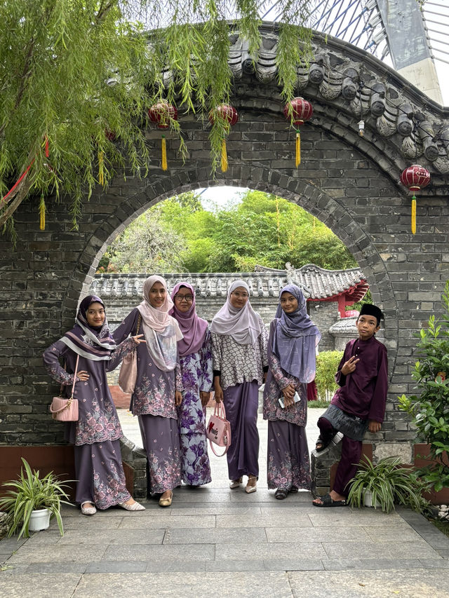 a lil bit of China in Malaysia