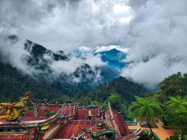 A Day Trip to Genting Highlands with My Local Buddy!