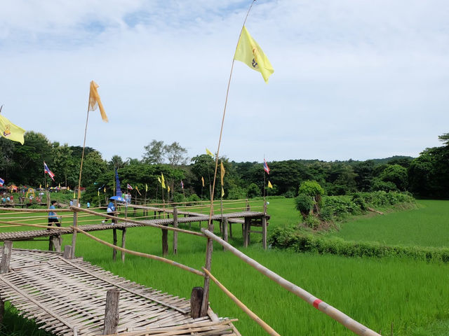 ขัวแตะ สะพานบุญไม้ไผ่วัดพระธาตุสันดอน ลำปาง