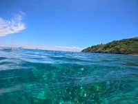 小琉球的海洋秘境：色彩斑斕的水下世界，與海龜共舞的浮潛奇遇