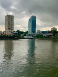 “Reflections of Time: The Soul of Singapore River”