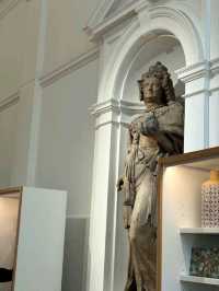 Leeds Art Gallery
