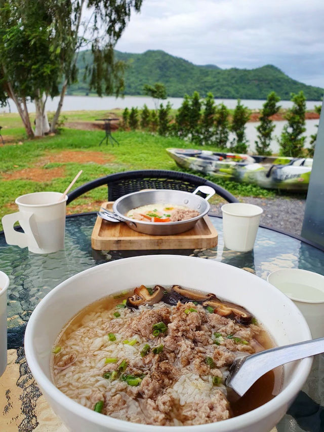 นอนโดมริมน้ำใกล้เขา ใกล้ชิดธรรมชาติที่ลำตะเพิน 