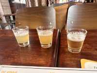 【La Rana Dorada Casco】金色のカエルと、パナマの地ビールの魔法。