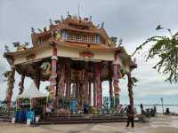 ไหว้พระขอพร ที่เกาะลอยศรีราชา