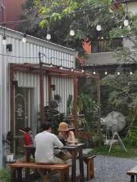 เจนลูกสาวป้าดำ - Runaway from Home คาเฟ่บางนา