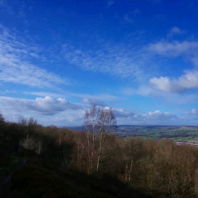 Beautiful surroundings and lots of paths leading from the public bridleway