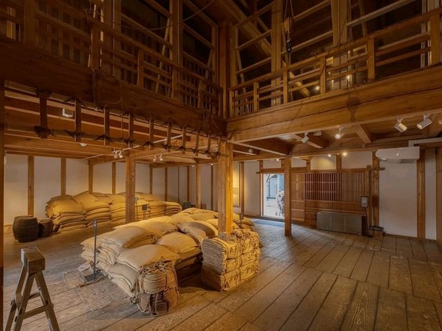 Step Into Japan’s Quirky Old Trade Days