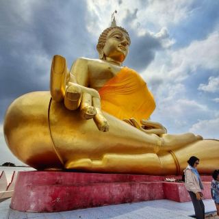 Worship Luang Por Yai, Phra Phuttha Mongkol Nimit