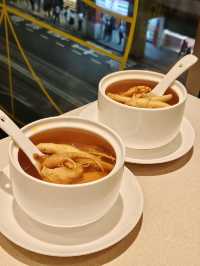 飲夜茶。去「飲茶Yum Cha」
