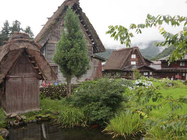 Shirakawa-go’s Gassho-zukuri Village