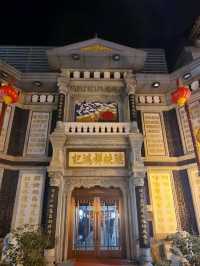 Stepping Through Time: A Beijing Citywalk on Qianmen and Its Historic Alleys