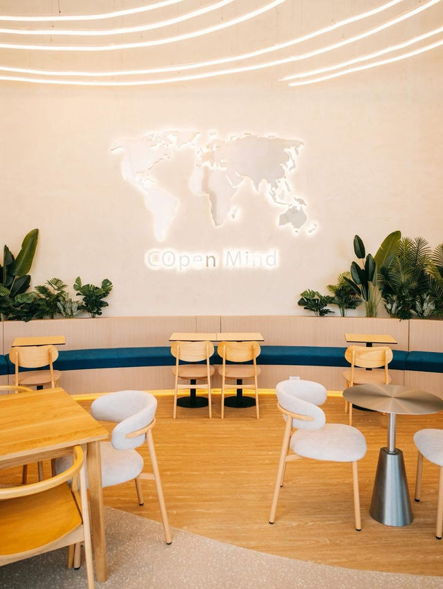 Coffee World 