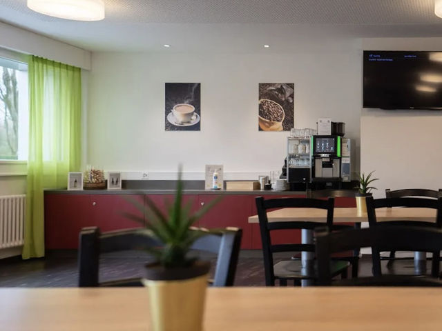 Extremely clean value hostel near Geneva