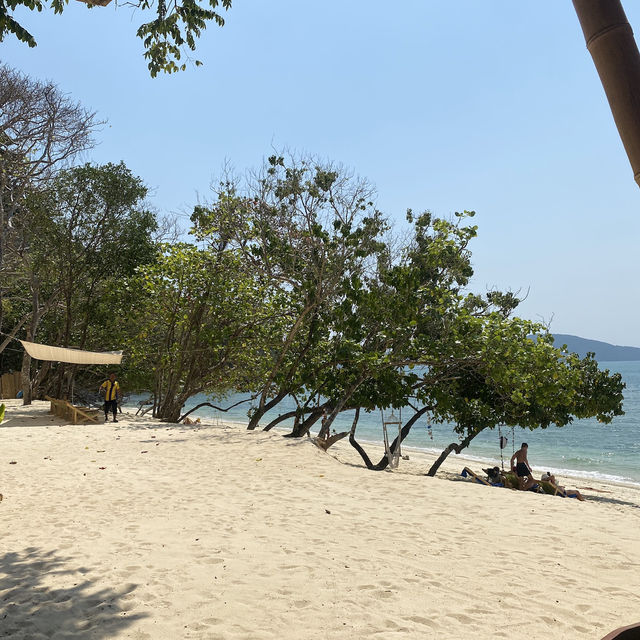🌴 เกาะโหลน (Koh Lon) 