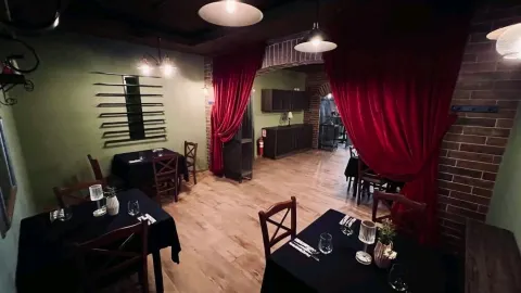 Nhà hàng tốt — traveler post in Timisoara