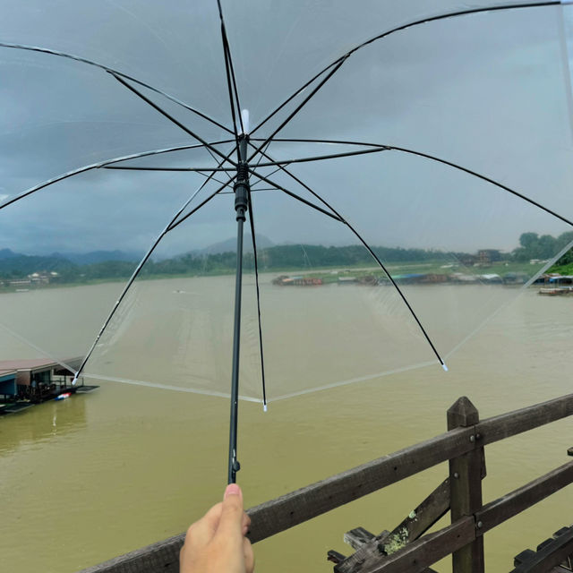 เที่ยวสะพานมอญ สังขละบุรี ในวันที่ฝนตก🌳☔️