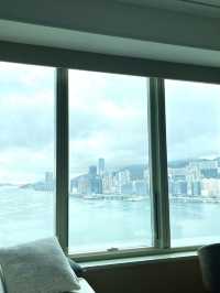 九龍海逸君綽酒店-海景泳池、客房和典雅大堂，令人印象深刻。