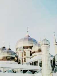 Crystal Mosque: Where Faith Meets Sparkle in Terengganu!