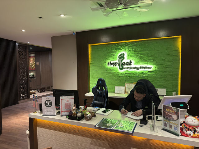 🦶 Relaxation Done Right: First Visit to HappyFeet Damansara Utama 