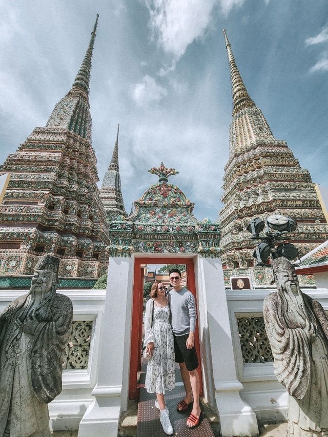 Wandering Through Wat Pho’s Peaceful Paths 🛕🌿📸