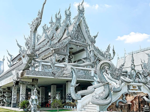 บ้านด่าน วิหารหลวงพ่อทอง