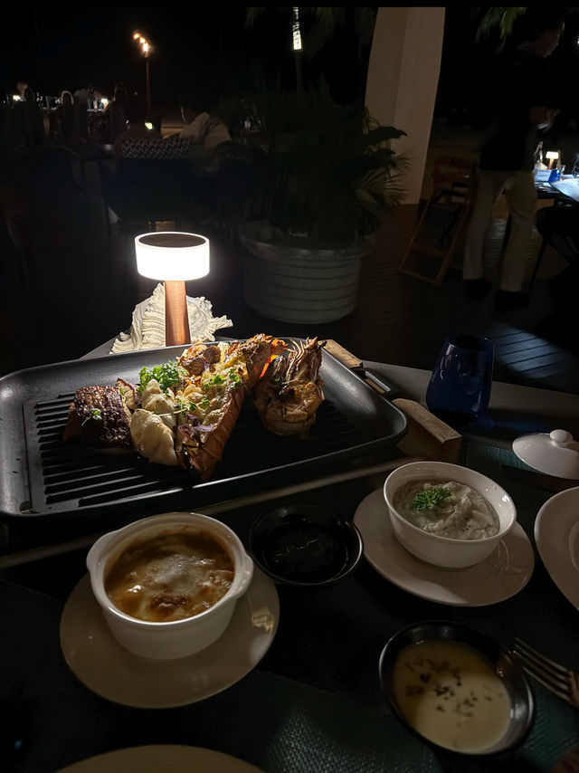 🌊 Four Seasons Langkawi – A Touch of Moroccan Blue