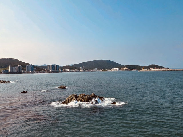 Orangdae Park, Busan: A Tranquil Coastal Retreat with Ancient Legends