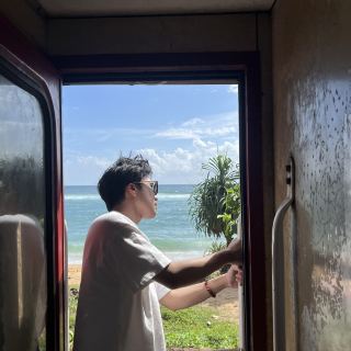 Sri Lanka's Coastal Train: The Most Beautiful Return Route