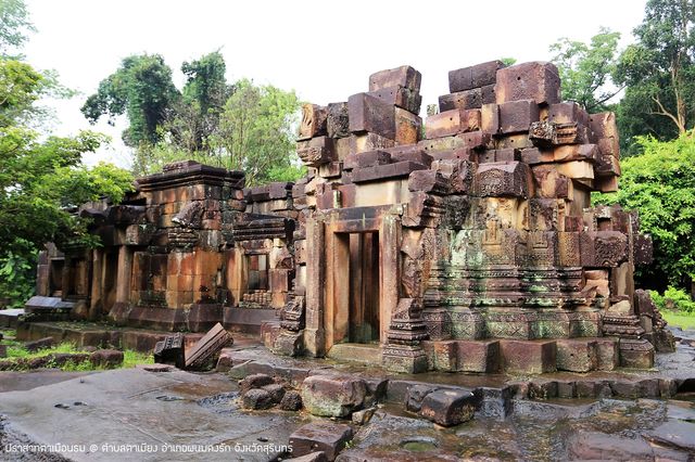 ปราสาทตาเมือนธม 