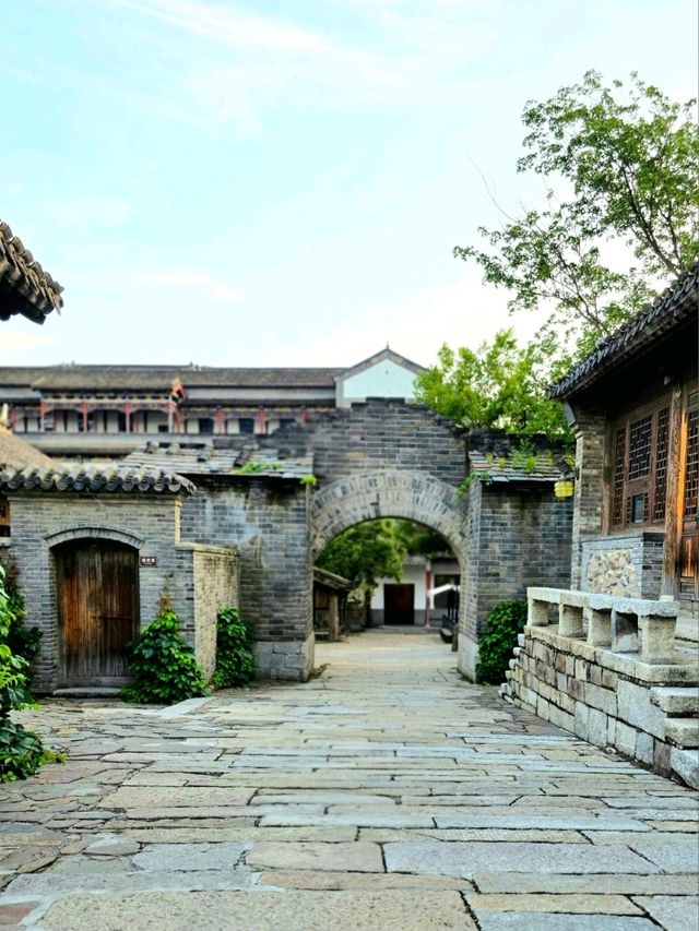 Strolling Through Time at Gubei Water Town