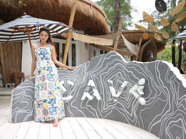 Cave Beach Club พัทยา