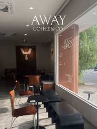 Away Coffee & Co. ร้านกาแฟฟีลดีในหาดใหญ่