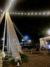 La Lan Lom By ขยี้สาก ร้านชิคๆ กลางเมืองกาญจน์