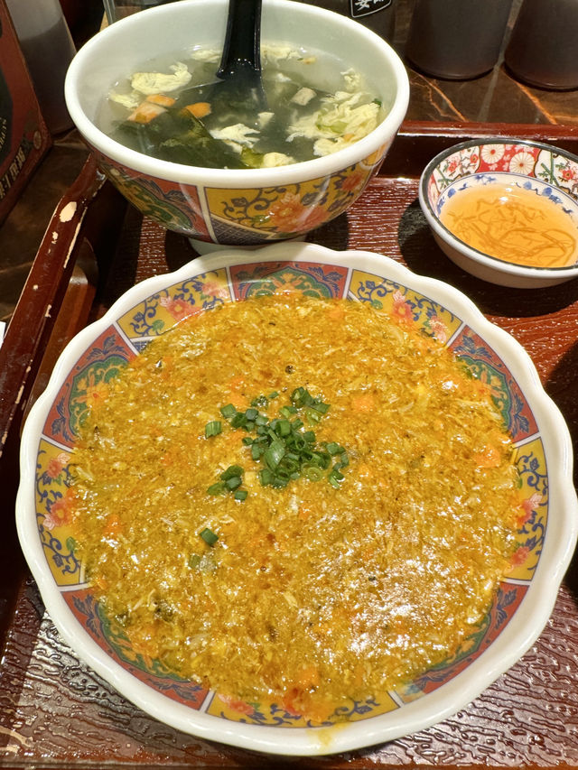 รีวิวบะหมี่มันปูเมนูดังของเซี่ยงไฮ้