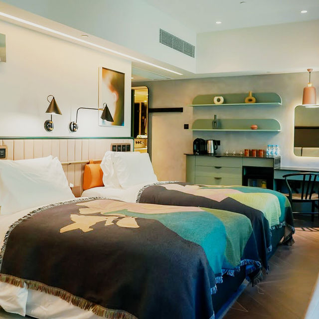 Seaside Sleek with a Creative Beat