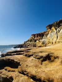 Red bluff lookout - Where the cliffs meet the clouds 