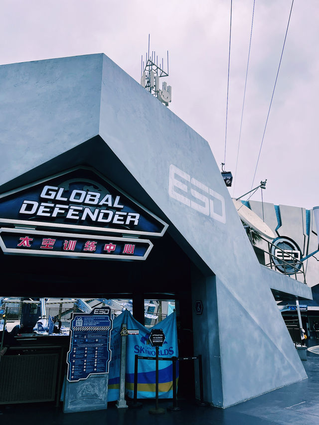 Defend the Earth at Central Park – Genting SkyWorlds’ Epic Sci-Fi Zone!