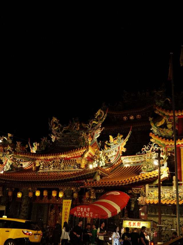 食べ歩き天国！台北の饒河街夜市で夜を満喫