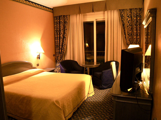 🌊 One Night in Stresa Bliss – Hotel La Palma