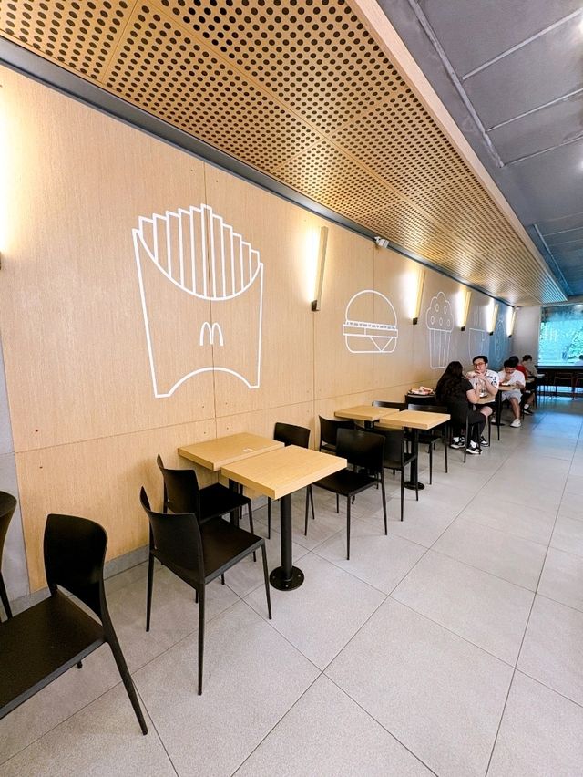Chill Vibes at McDonald's West Coast Park