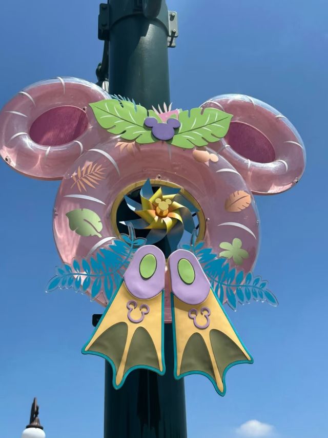 Shanghai Disneyland: Where Disney Dreams Get a Futuristic Twist